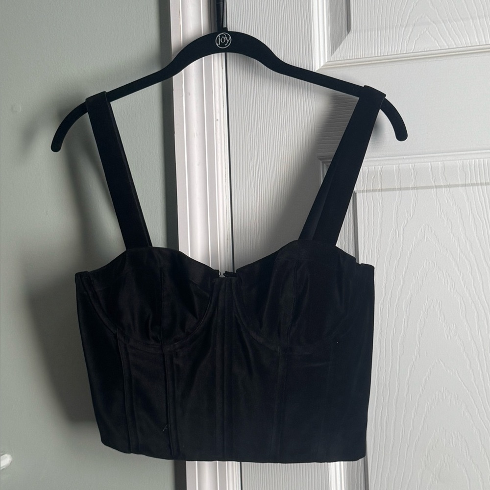 Alice + Olivia Elegant Black Top